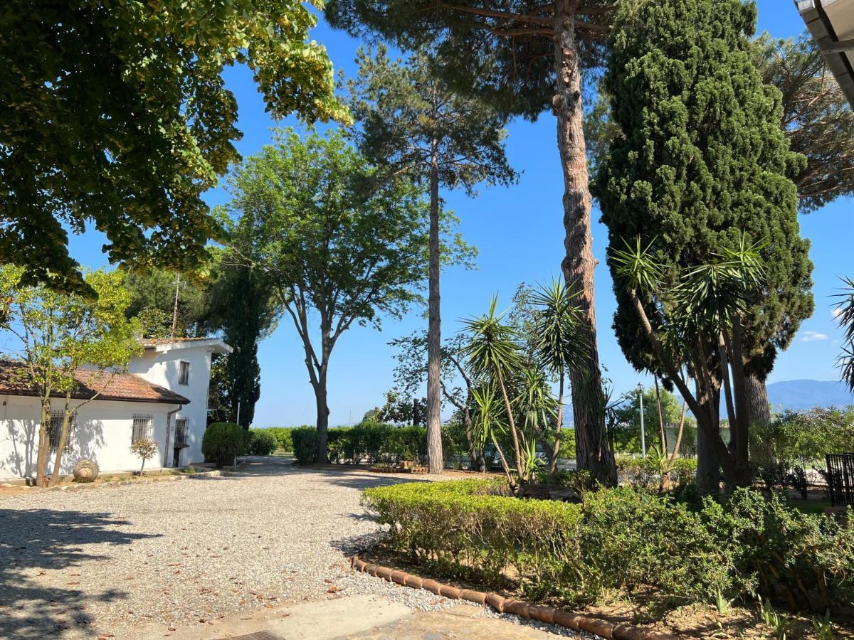 Masseria Brica Rossa Villa Thurii ภายนอก รูปภาพ